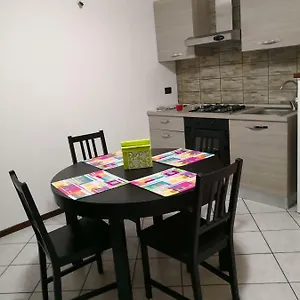 Borgo Volciano Garda App.2 Appartamento Roe