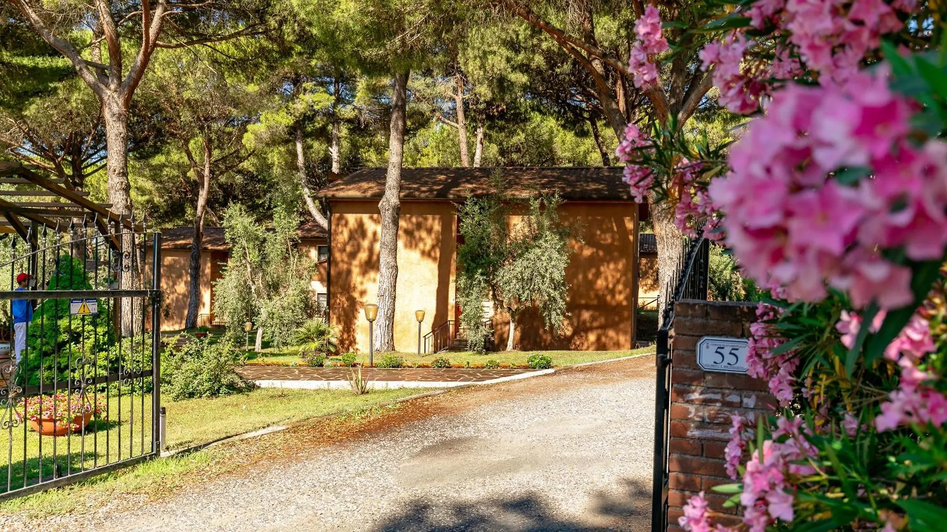 Residence Ristorante Il Paradiso Guardistallo