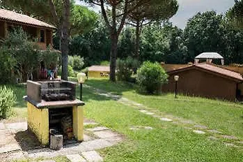 *** Aparthotel Residence Ristorante Il Paradiso Guardistallo Italia